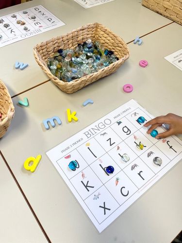 Resource preview 2 for Phase 2 Early Phonics Activity Pack